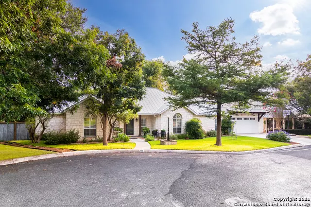 102 Greyhound Circle, Boerne, TX 78006