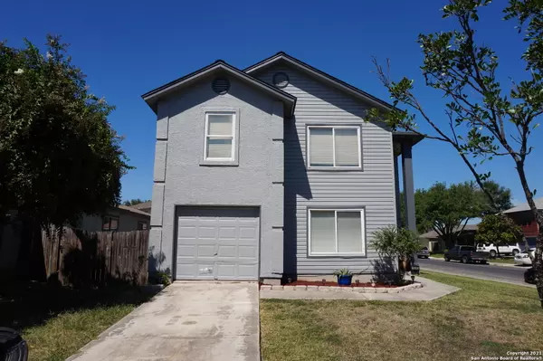 11303 TABLETOP LN, San Antonio, TX 78245-2816