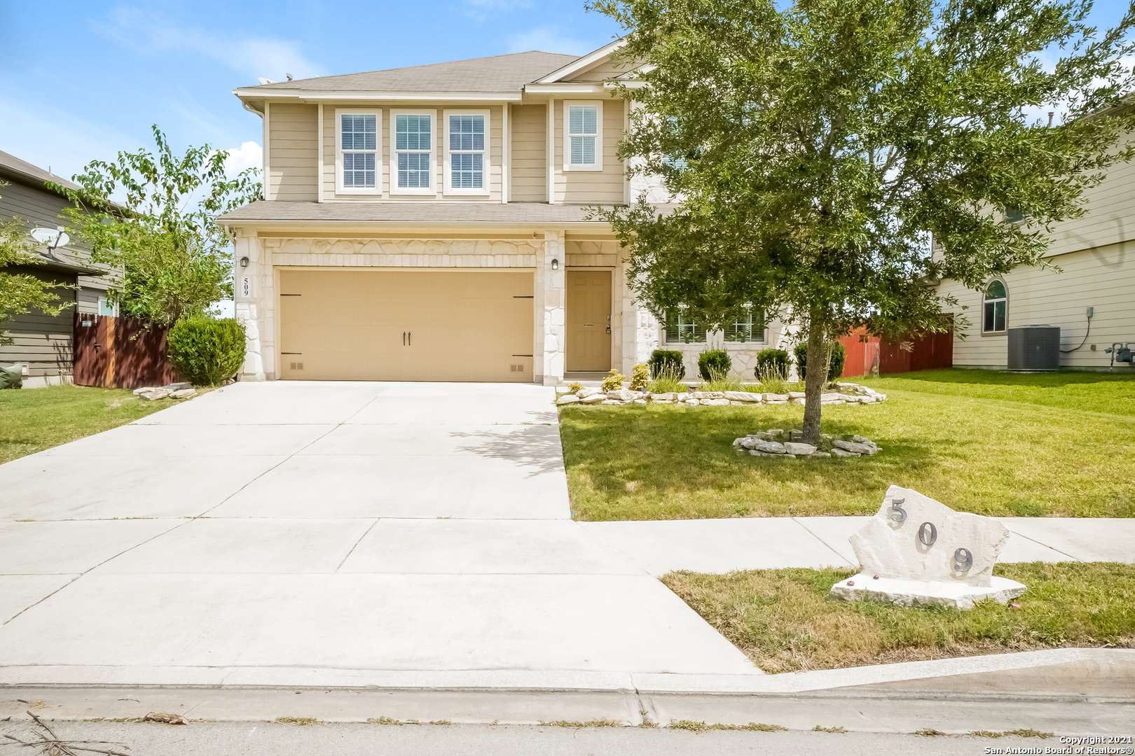 509 Whittmen Ave, Schertz, TX 78108