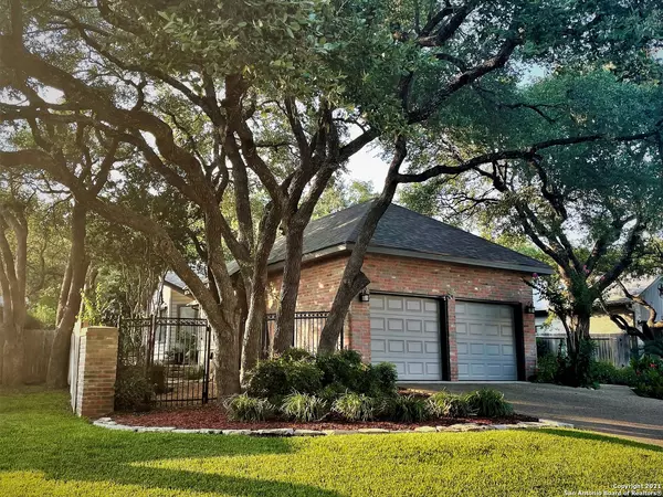 San Antonio, TX 78248-1418,16903 HIDDEN TIMBER WOOD