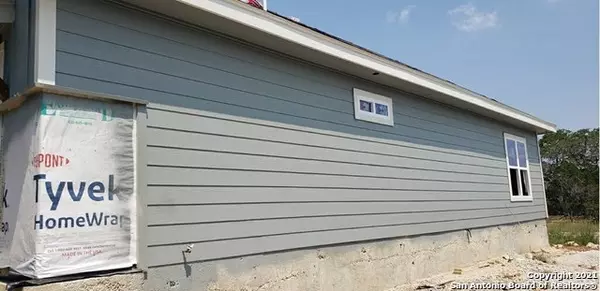 Fischer, TX 78623,427 STARS AND STRIPES