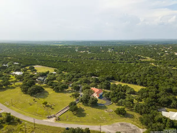 Boerne, TX 78006-7849,236 ROLLING VIEW DR