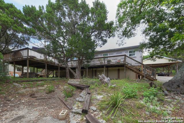 290 CHARTER OAK DR, Canyon Lake, TX 78133-6006