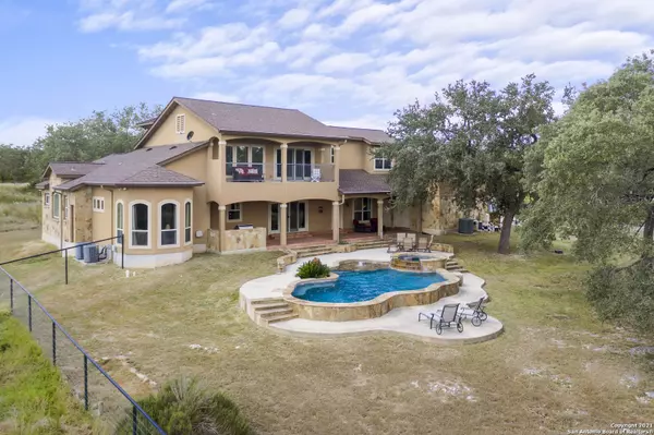 Boerne, TX 78006-3929,1087 RIO BRAZOS