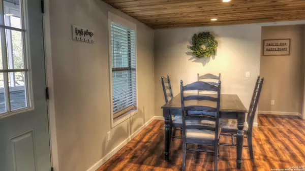 Leakey, TX 78873,1674 Flatrock Cir