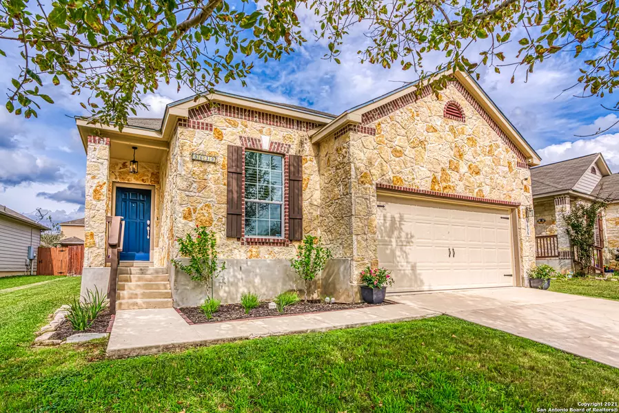 9639 NUECES CYN, San Antonio, TX 78251-3578