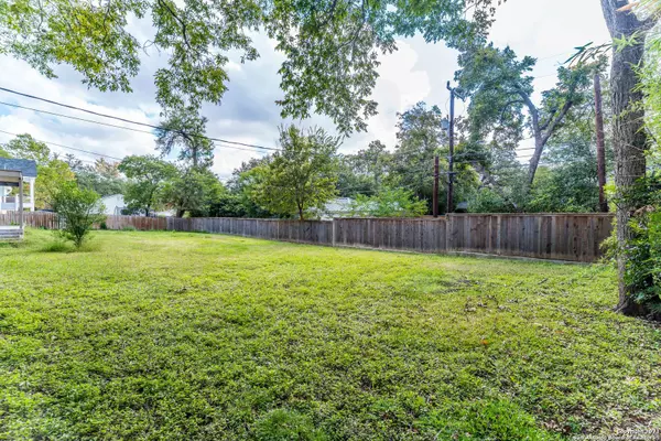 Terrell Hills, TX 78209-2802,348 MORNINGSIDE DR