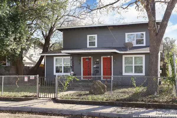 118 COMPTON AVE, San Antonio, TX 78214-2053