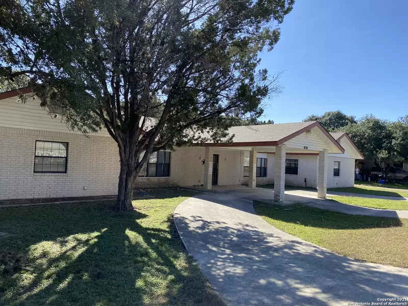 2121 OVERHILL ST, Canyon Lake, TX 78133-6240