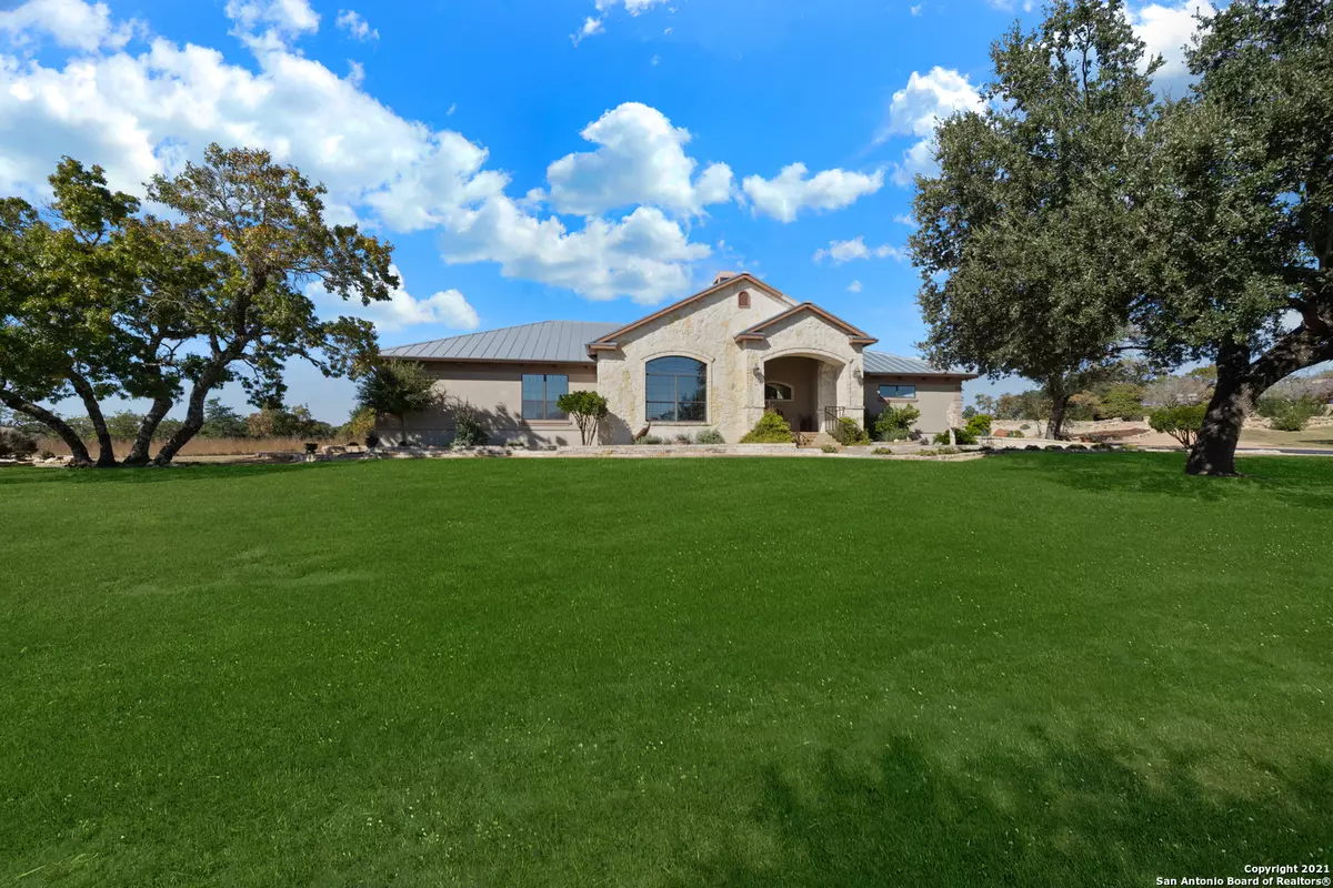 Comfort, TX 78013-3034,1112 KENDALL JACKSON
