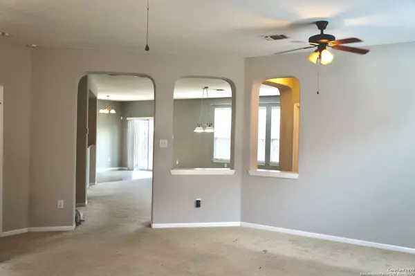 Cibolo, TX 78108-3446,316 Springtree Circle