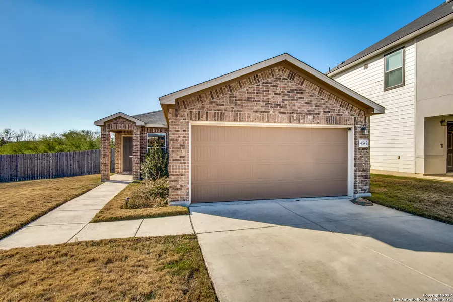 4547 OLYMPUS BAY, San Antonio, TX 78245-3768