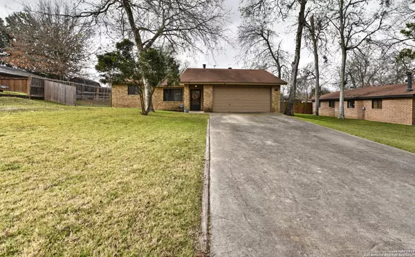 132 WOODS END, New Braunfels, TX 78130-9577