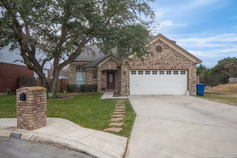 1266 PHANTOM VALLEY ST, San Antonio, TX 78232-3433