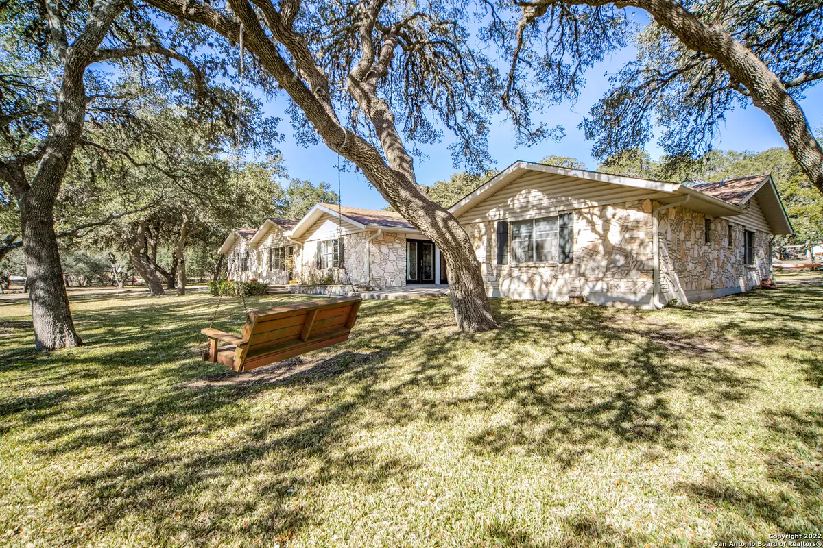 Boerne, TX 78006,112 PLEASANT VALLEY DR