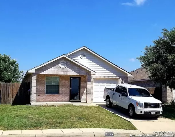 San Antonio, TX 78245-2744,9627 ACADIAN DR