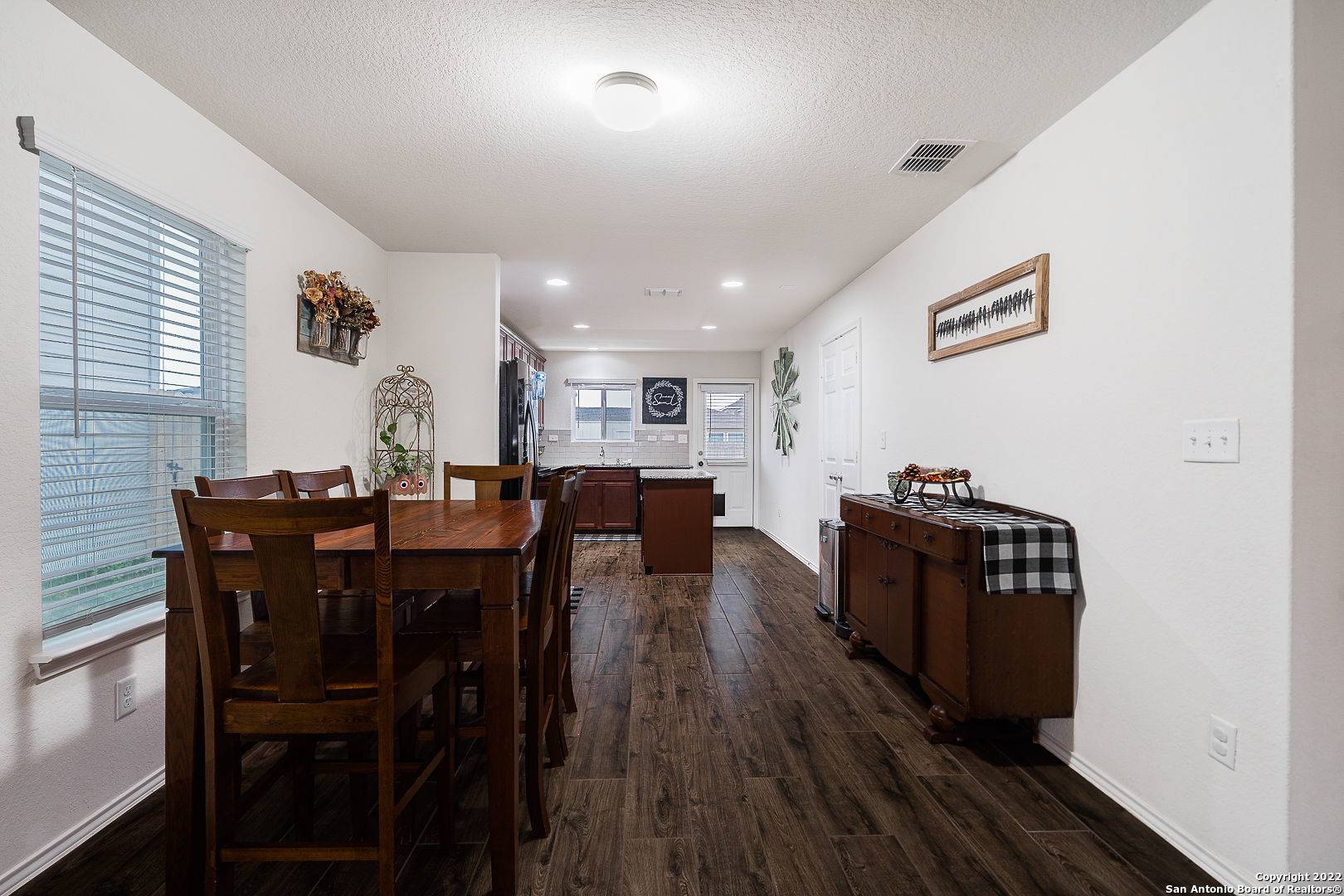 New Braunfels, TX 78130-6089,213 TEXAS THISTLE