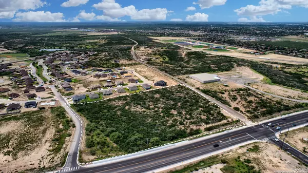 Eagle Pass, TX 78852,0 E Main St