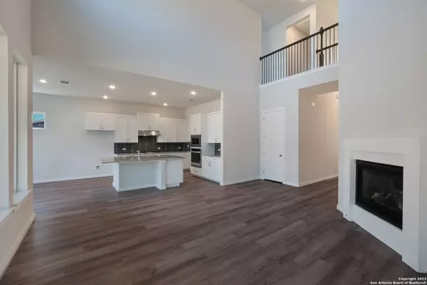 New Braunfels, TX 78132,2240 Sur Avenue
