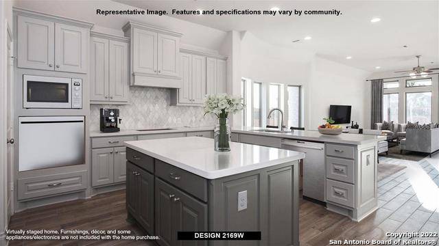 San Antonio, TX 78254,9402 Iron Keeper