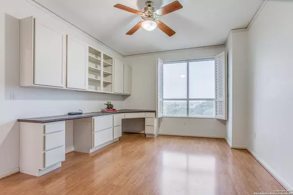 San Antonio, TX 78209-6423,1 TOWERS PARK LN UNIT 617/6