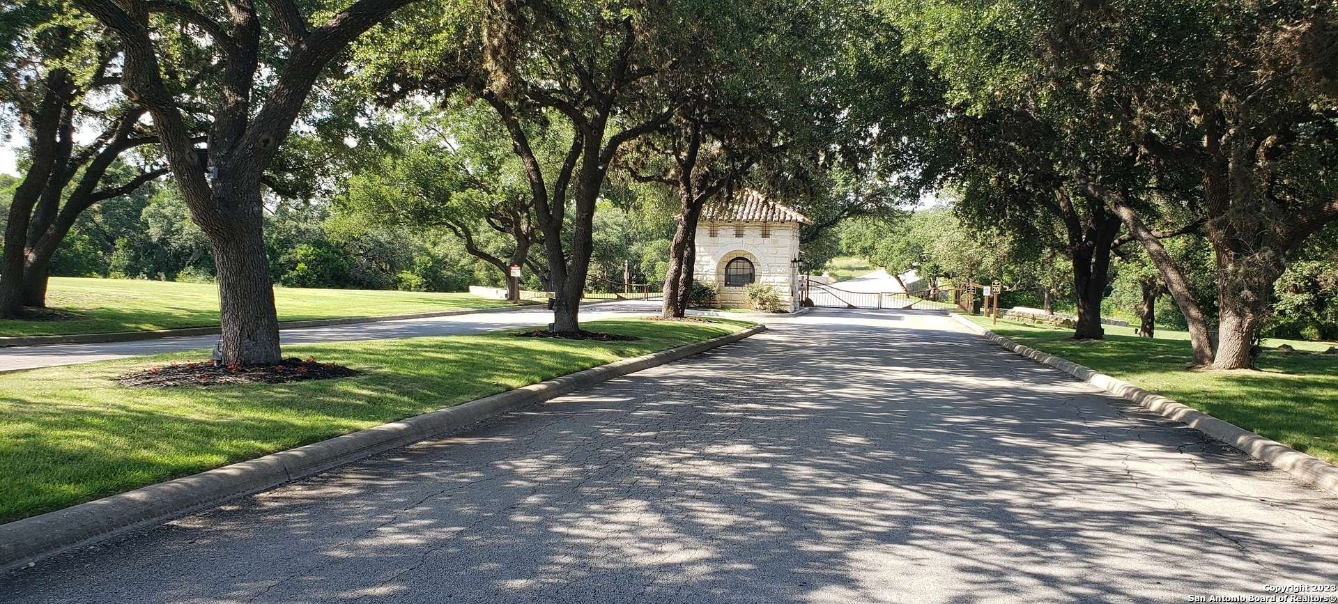 San Antonio, TX 78245,13226 ROUNDUP PASS