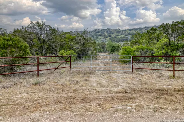 Sabinal, TX 78881,00 Brushy Creek Ranch Rd