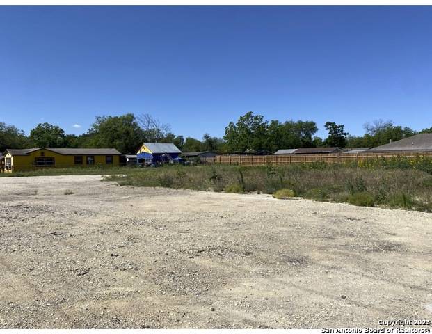 San Antonio, TX 78211,511 PALO ALTO RD