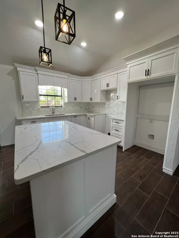 Carrizo Springs, TX 78834,118 Old Eagle Pass Rd