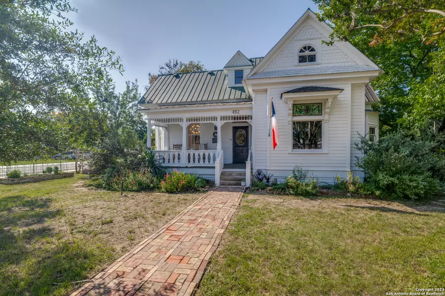 492 Main St, New Braunfels, TX 78130