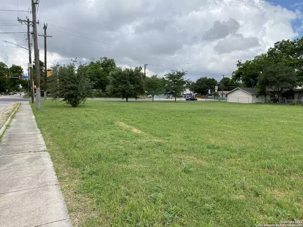 1821 FITCH ST, San Antonio, TX 78211