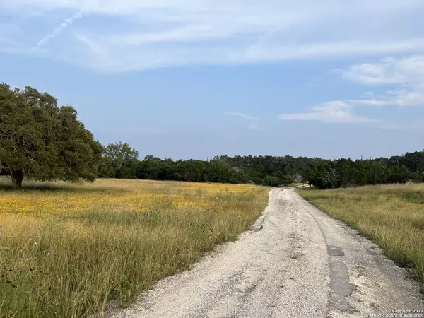 Bulverde, TX 78163,1822 Shepherds Ranch