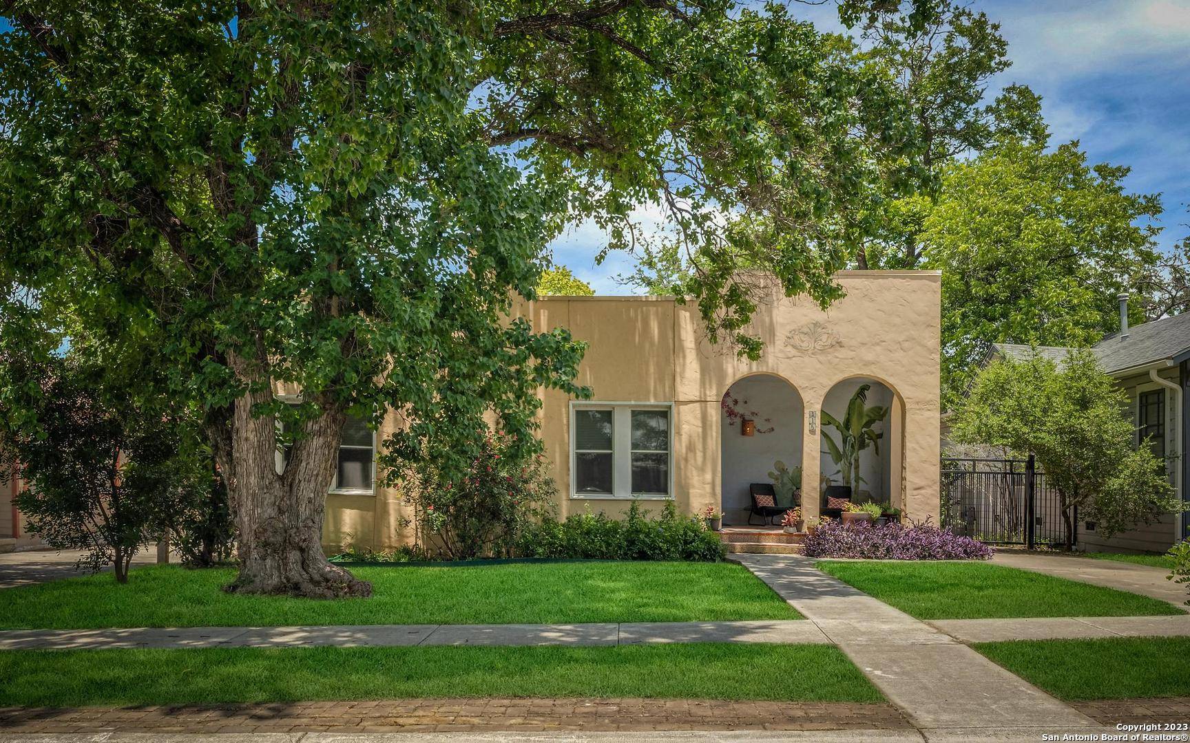 315 ELMHURST AVE, San Antonio, TX 78209-6607