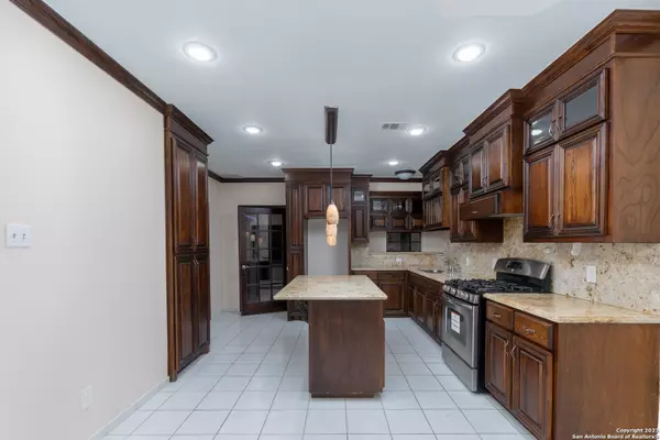 Palmview, TX 78574,1308 Fm 492