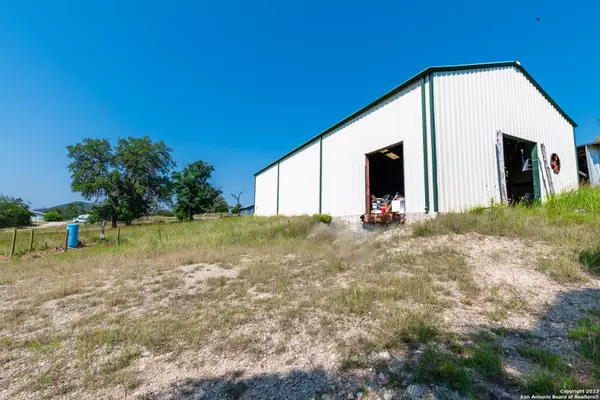 Medina, TX 78055,17839 State Highway 16 N