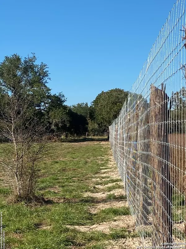 San Antonio, TX 78264,1135 Spur Ridge
