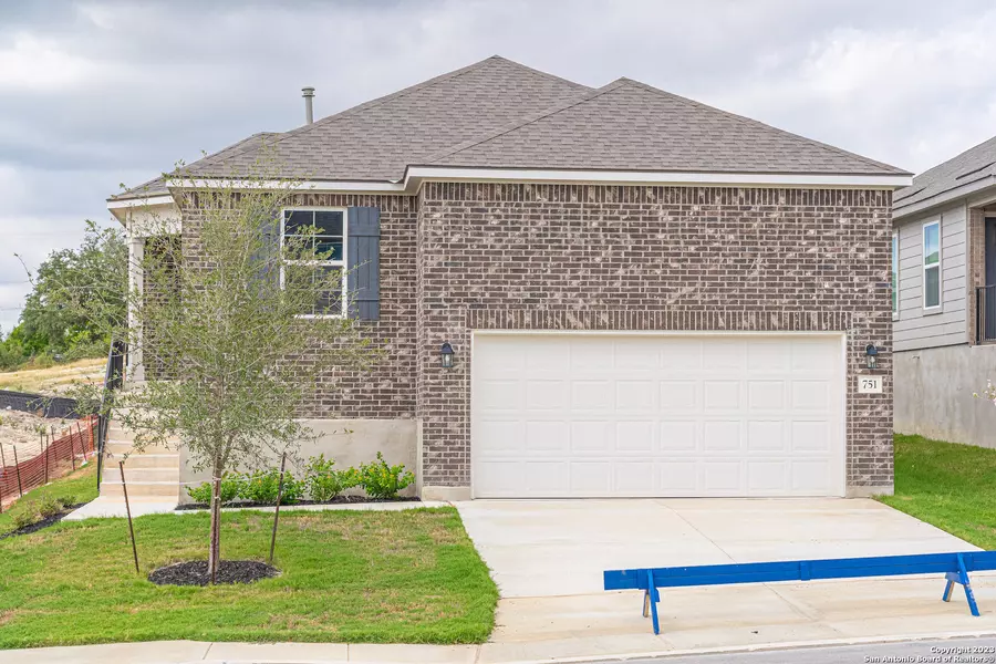 751 Fort Leonard, San Antonio, TX 78245