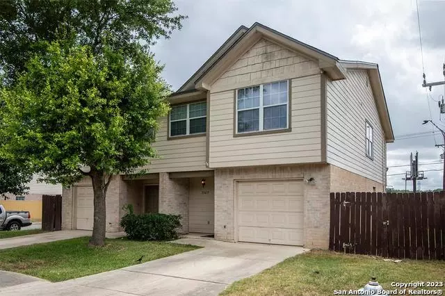 13631 WOODSTONE WAY, San Antonio, TX 78233-5330