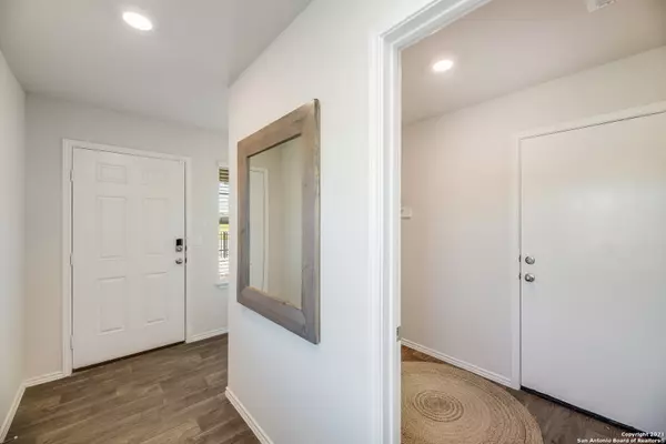 Converse, TX 78109,4514 Bontebok Dr