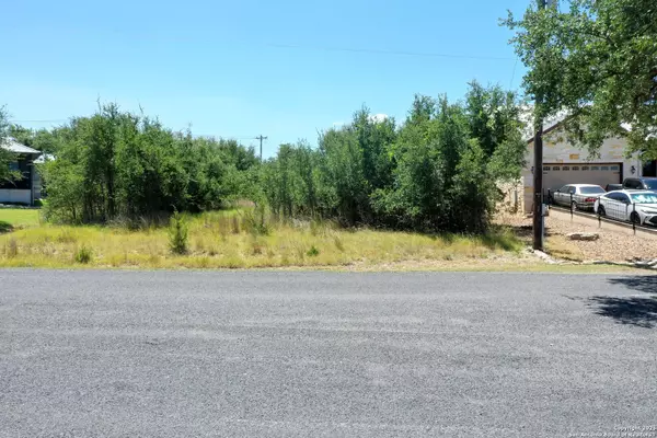 Blanco, TX 78606,140 N CALVIN BARRETT