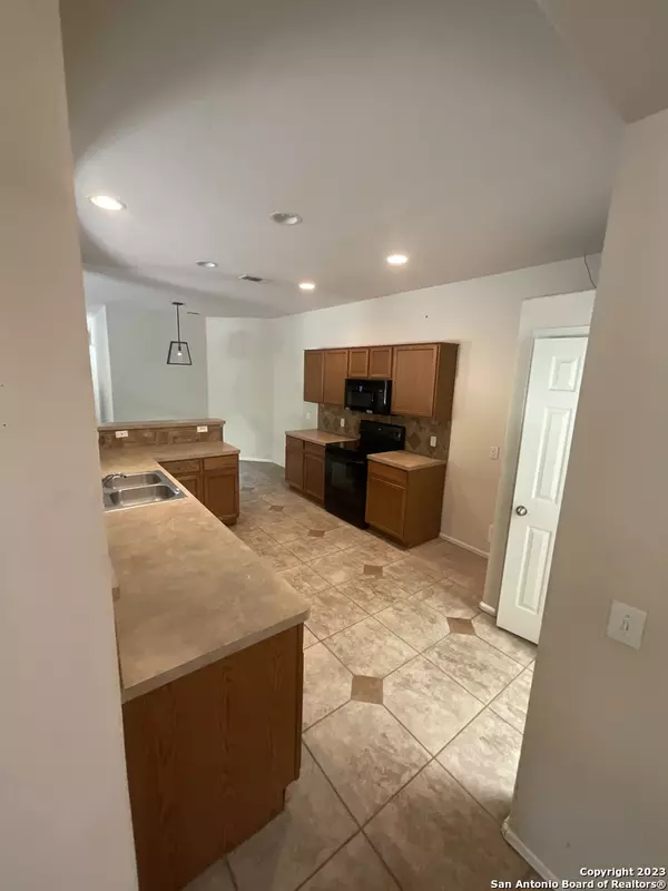 San Antonio, TX 78255-1200,15727 COTTON TAIL LN