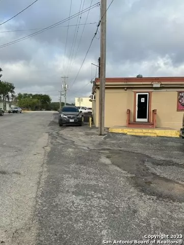 Castroville, TX 78009,1012 US Highway 90 W