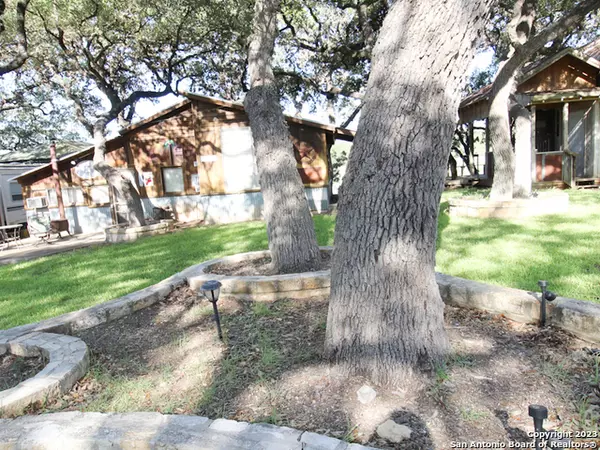 Lakehills, TX 78063,955 Faurie Rd UNIT CEDAR CABIN