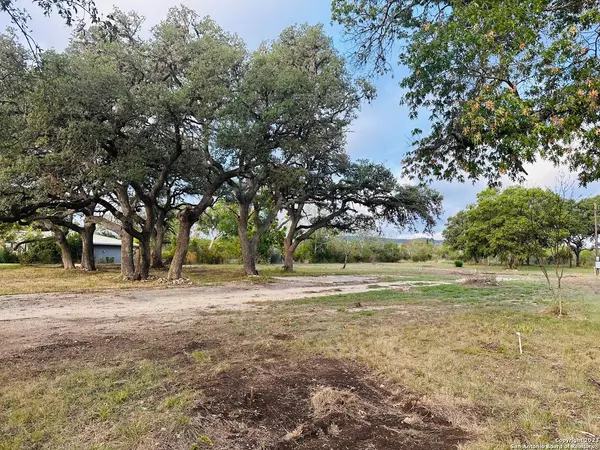 Leakey, TX 78873,125 Mountain St