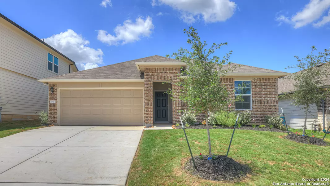 841 BAHIA PLACE, Seguin, TX 78155