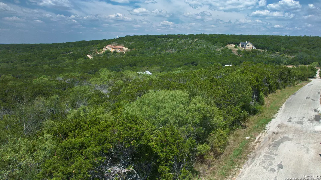 8319 COUNTY ROAD 279, Rio Medina, TX 78066