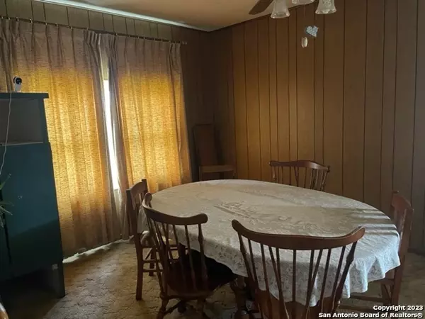 Sutherland Springs, TX 78161-4734,7696 FM 539