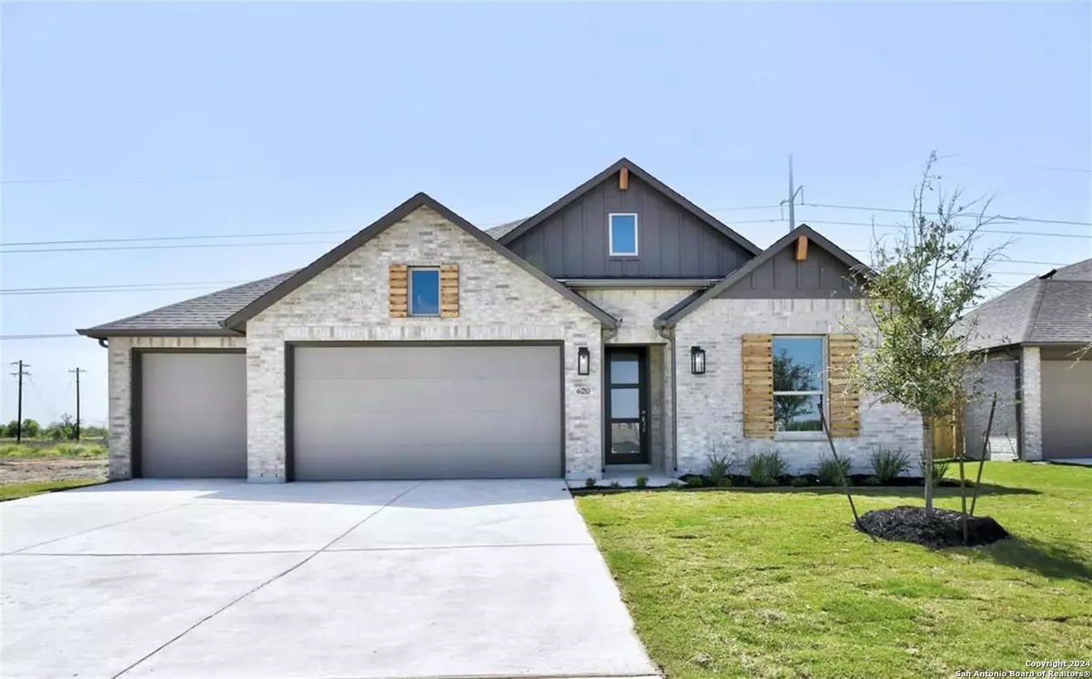 Cibolo, TX 78108,620 Mule Deer Grove