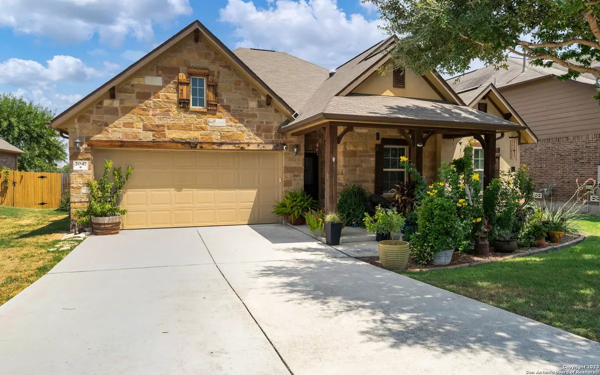 New Braunfels, TX 78130,2047 Pecan Bend