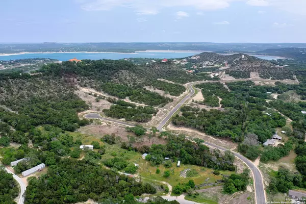 Canyon Lake, TX 78133,415 Sendera Hills Drive